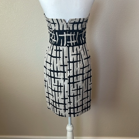 MAX AND CLEO - WOMEN’S STRAPLESS DRESS MIDI BLACK AND CREAM SIZE 4 - Picture 5 of 9
